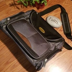 Eddie bauer luggage~‎ weekender bag